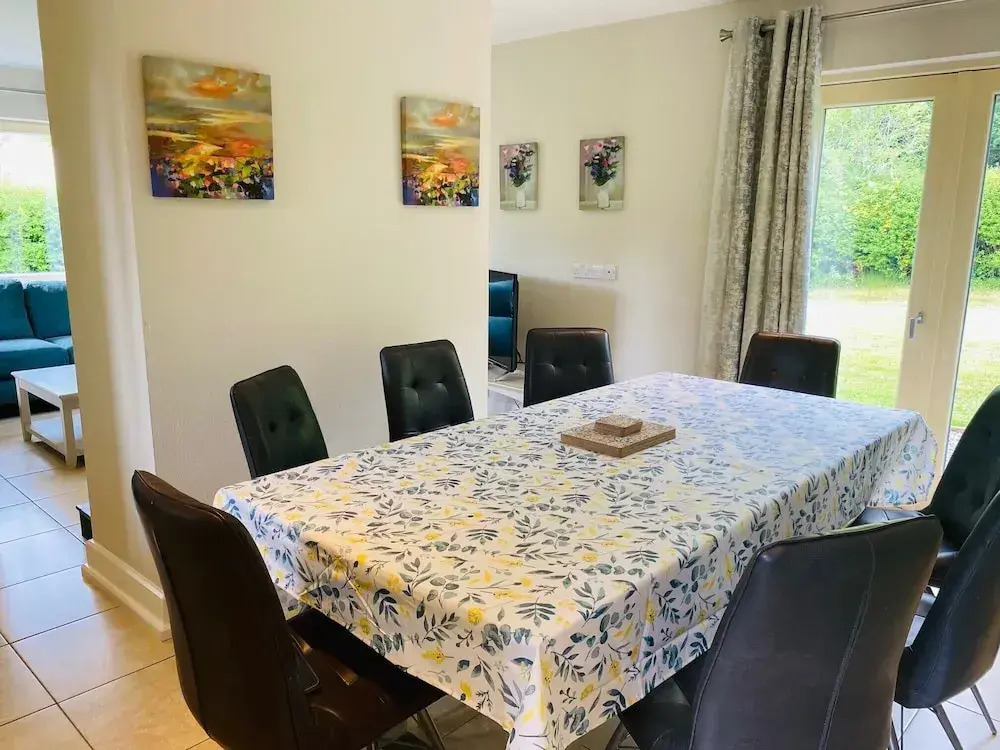 Detached 4 bedroom home just 2km from Kenmare