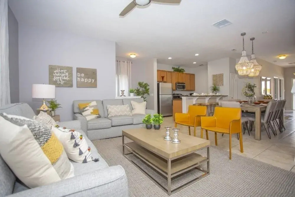Tropical 5 Bedroom Home townhouse
