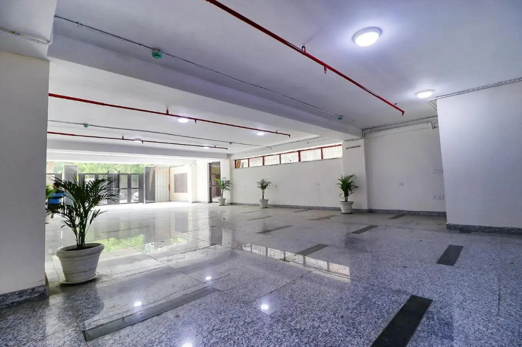 FabHotel Pitampura