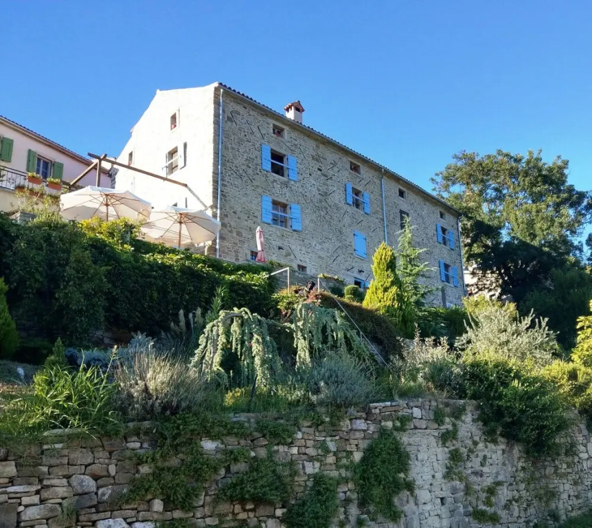Ruine Gartenresidenz