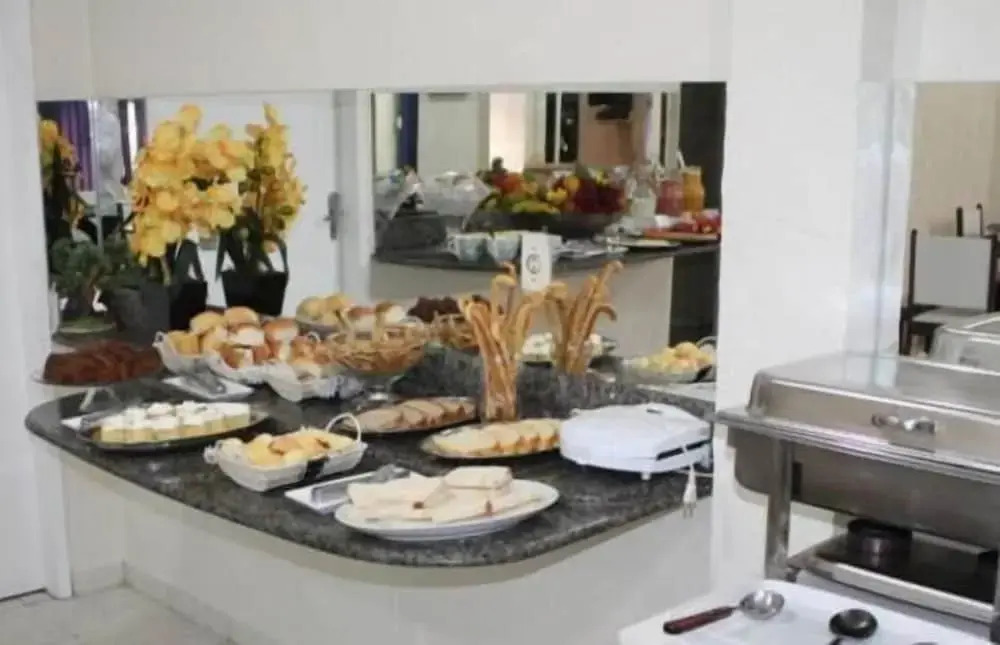 Hotel Express - Leva e busca no aeroporto grátis 24 horas