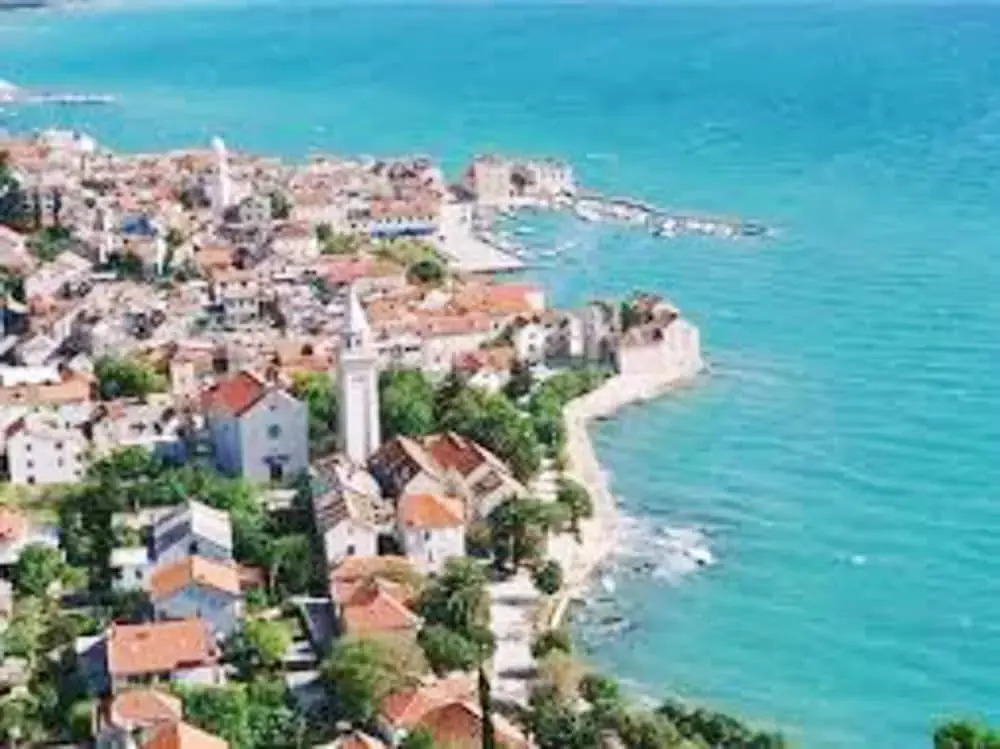 Apartment With one Bedroom in Kaštel Novi, With Shared Pool, Enclosed Garden and Wifi