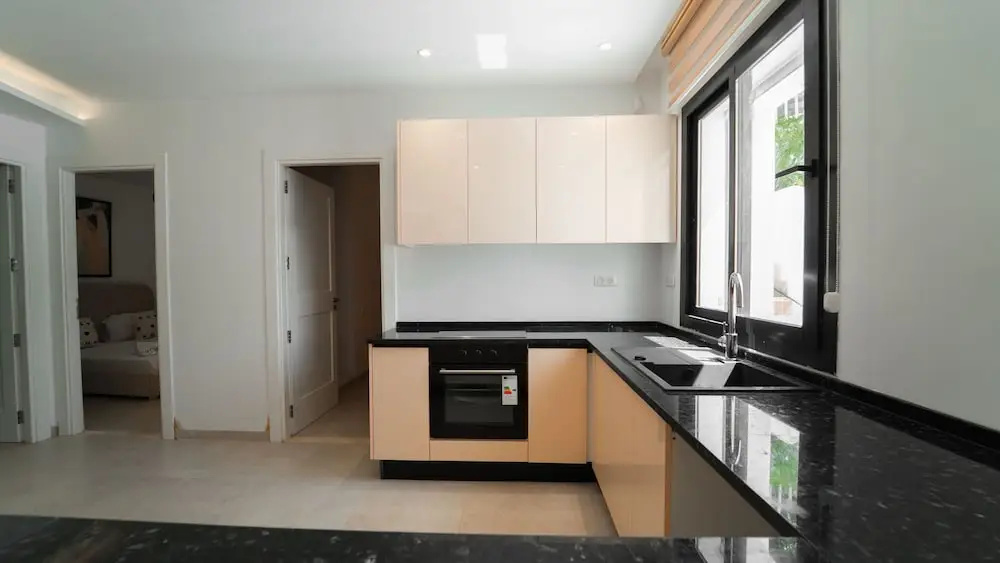Villa Malaga Luxury for 10 in Central Marsa