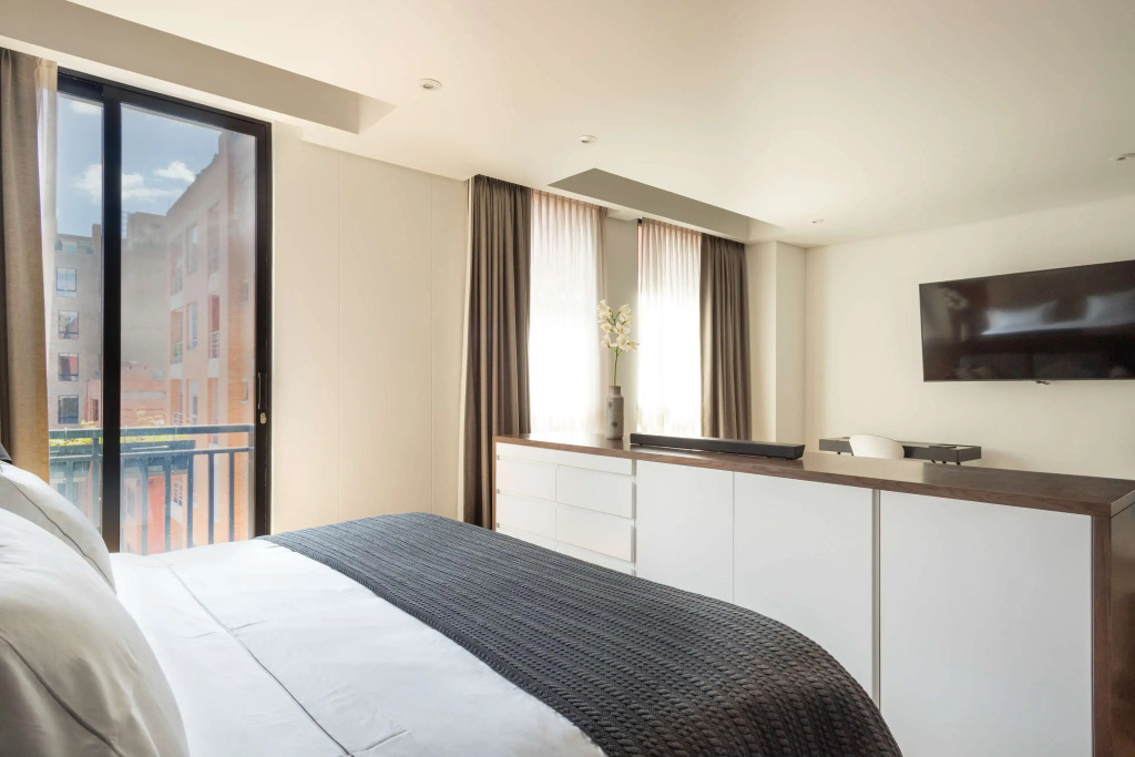 Cassa Luxury Homes
