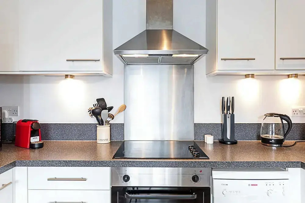 City-Close 1-Bed Apartment near Tower Hill