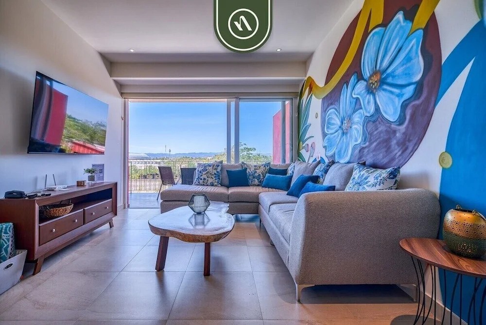 Cozy Apt With Private Terrace - Pool - King Beds