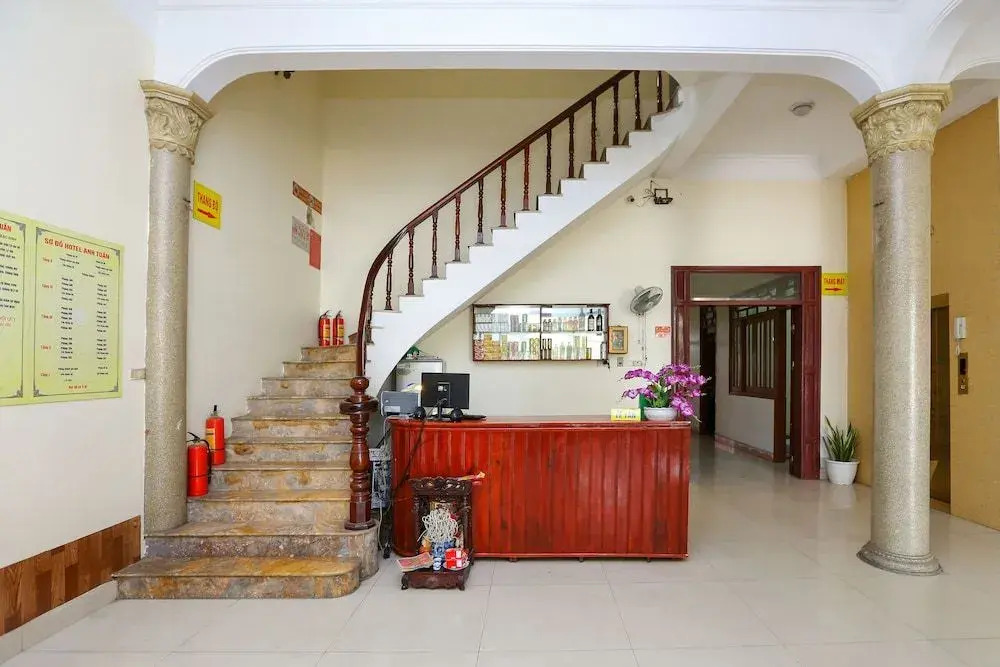 OYO 688 Anh Tuan Hotel