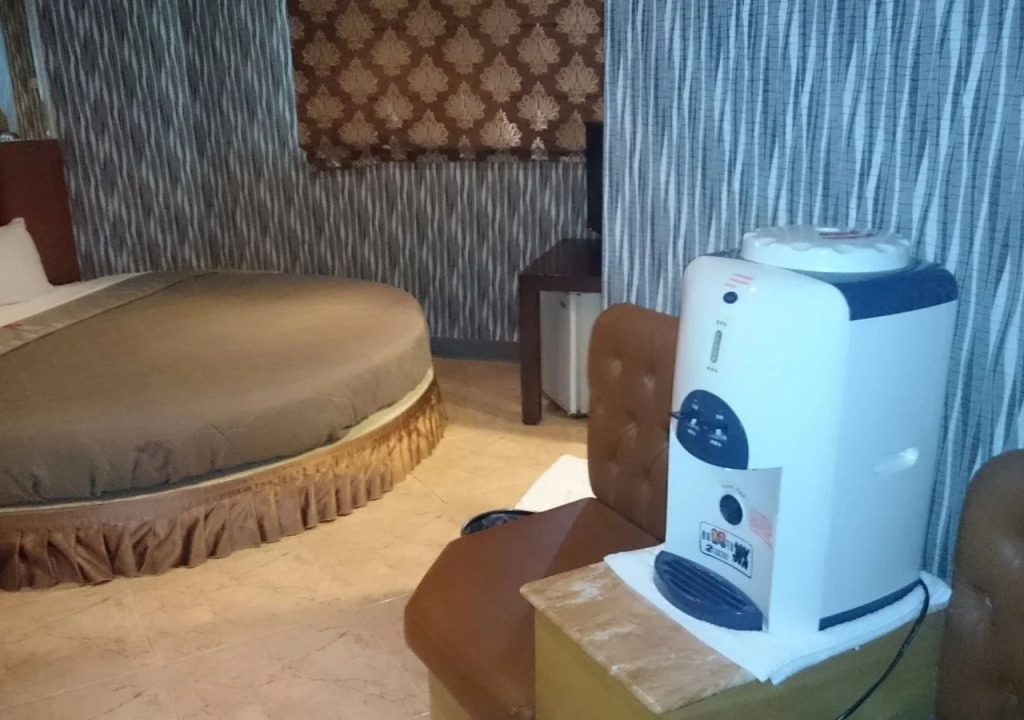 Pai Yueh Hotel