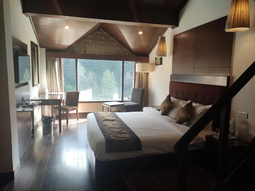 Renest River Country Resort Manali