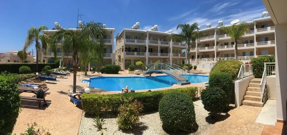 One bedroom apartment at diana gardens