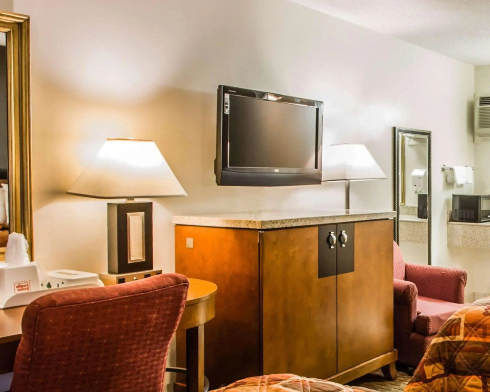 Econo Lodge Tonawanda