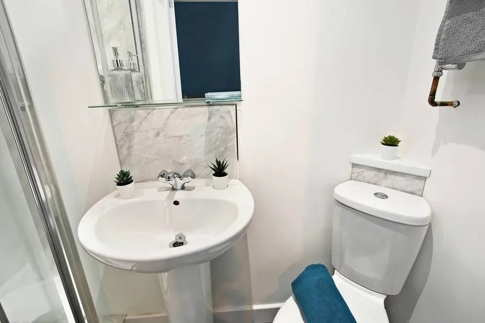 Stunning 4-bed House in Manchester