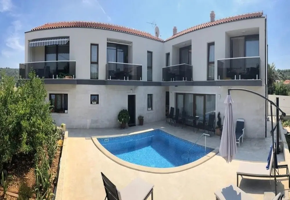 Ivica - 100m From the sea - A5