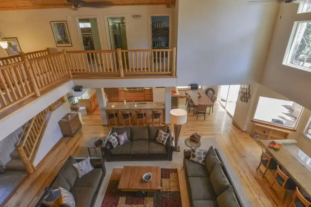 Kantor's Hideout by Tahoe Mountain Properties