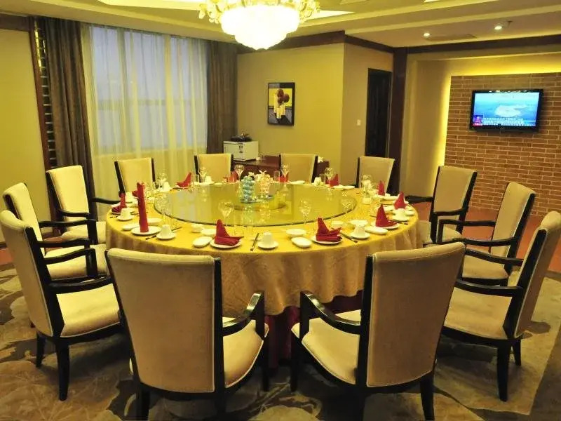 International Elite Hotel