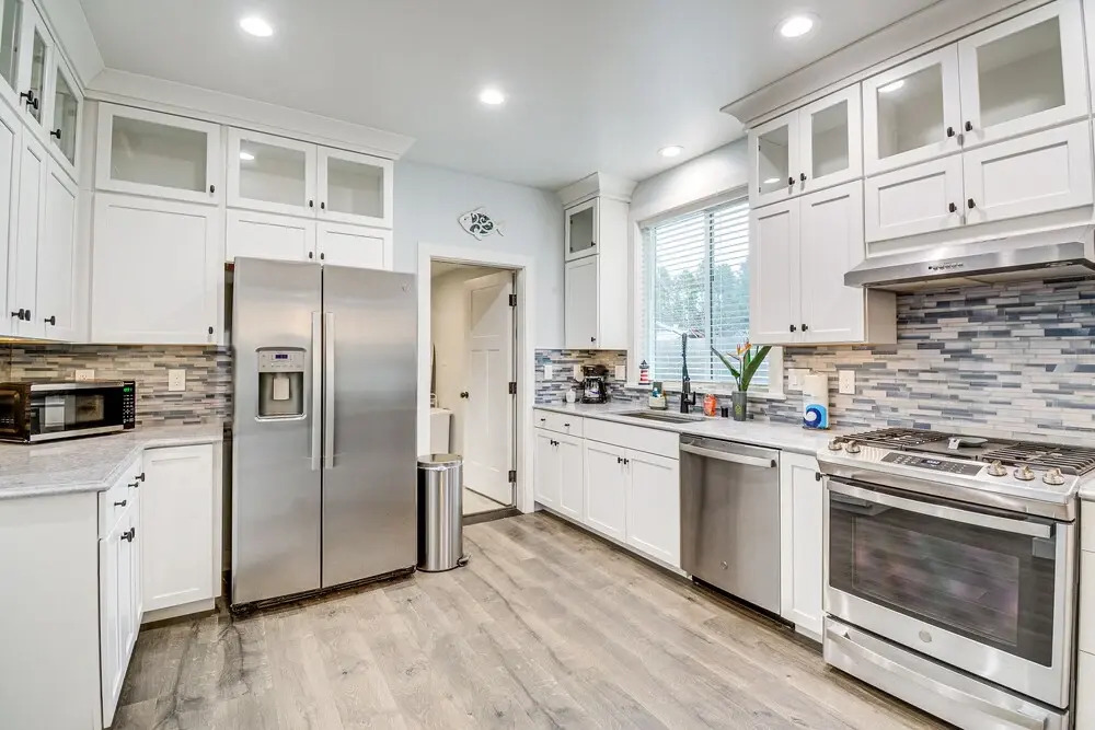 Westport Home w/ Hot Tub: 2 Blocks to Beach!