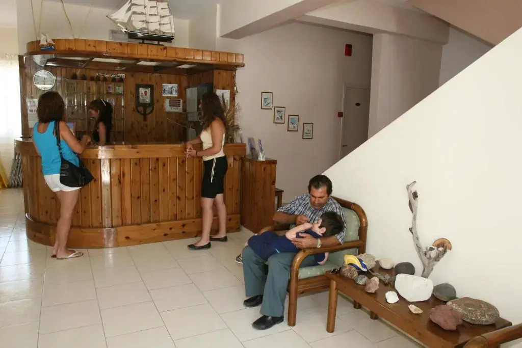 Guest House Polyvotis