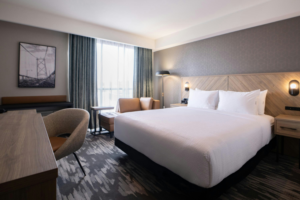 Sandman Signature Dartmouth Hotel & Suites