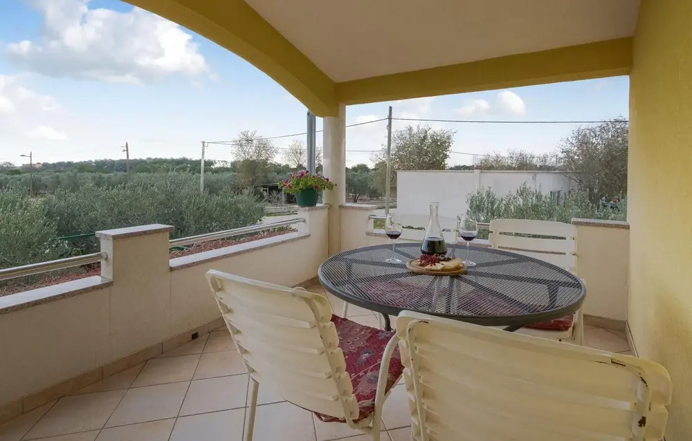 Awesome Apartment in Biograd na Moru With 2 Bedrooms, Wifi and Outdoor Swimming Pool