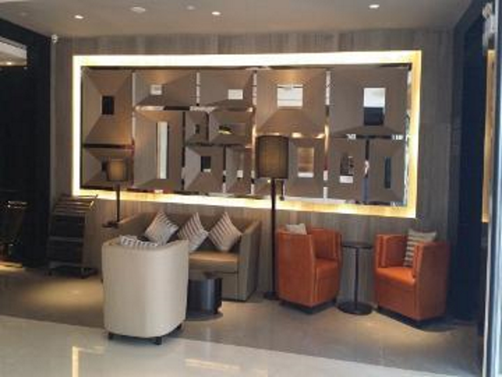 Jinjiang Inn Select Ningbo Tianqi Square Kaiming Street Branch
