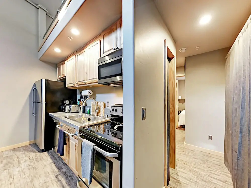 Matterhorn Unit #10 - 2 Br Condo