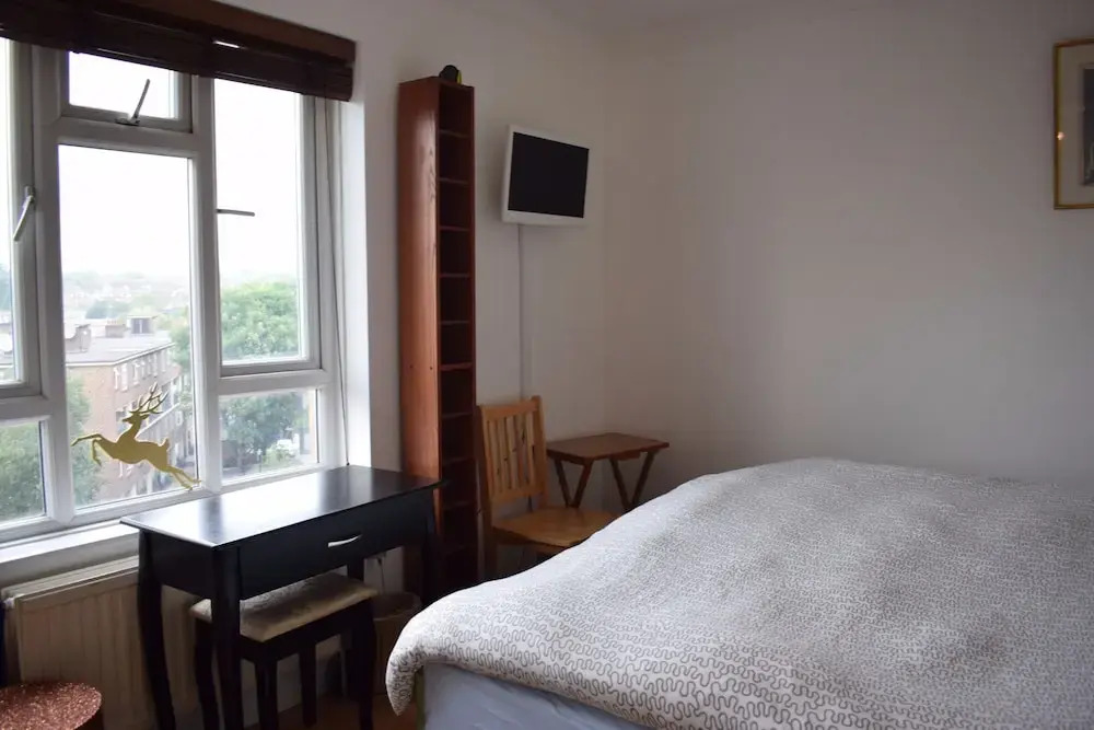 1 Bedroom Apartment in North London