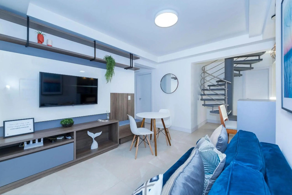 Terrazzo 602B - Cobertura duplex à poucos metros da praia de Bombas - Condomínio com piscina - Academia - Solário