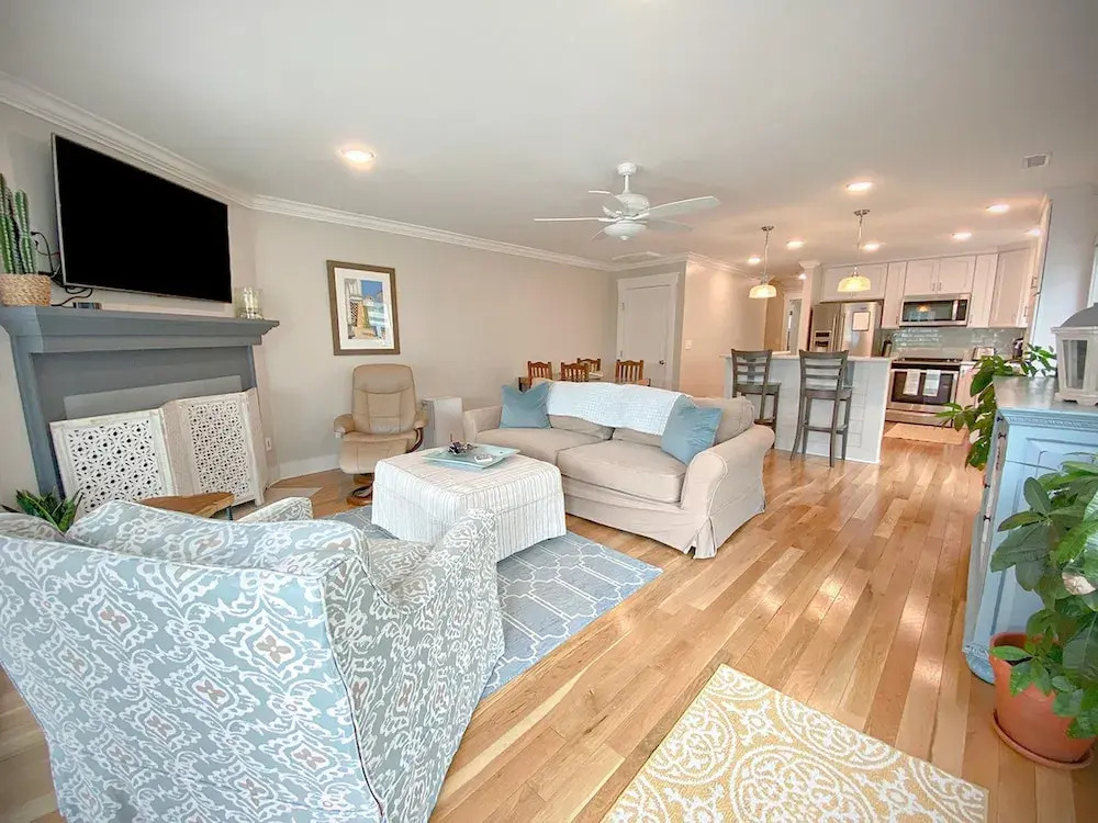 Bare Feet Retreat by Sea Scape Properties
