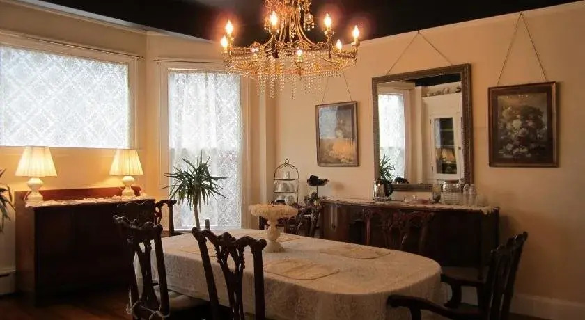 Julietta House