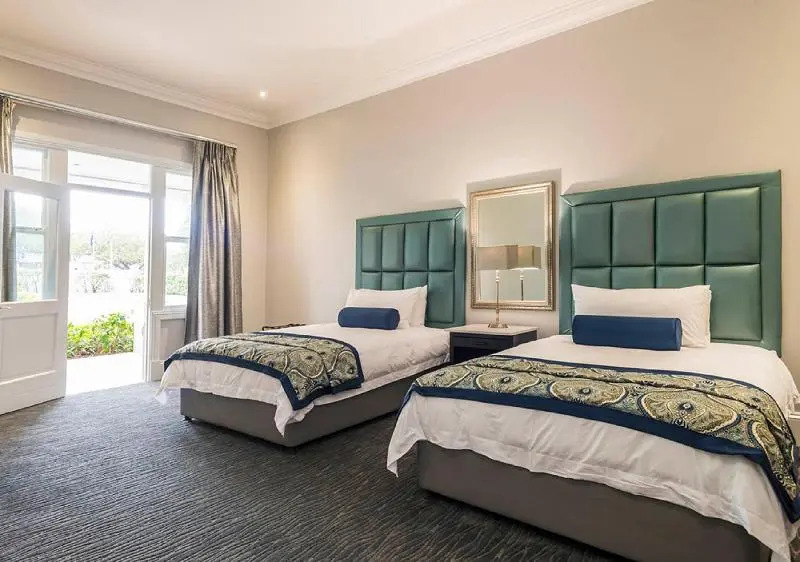 Quarters Hotel Avondale Road