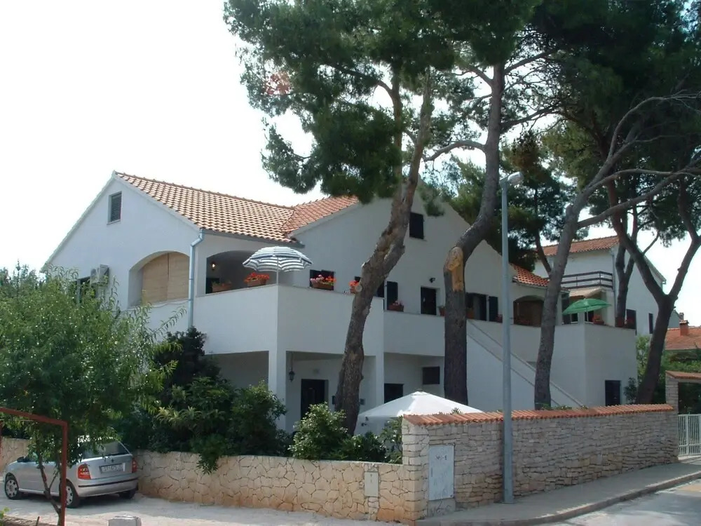 Dinka - Cosy & pet Friendly - A2