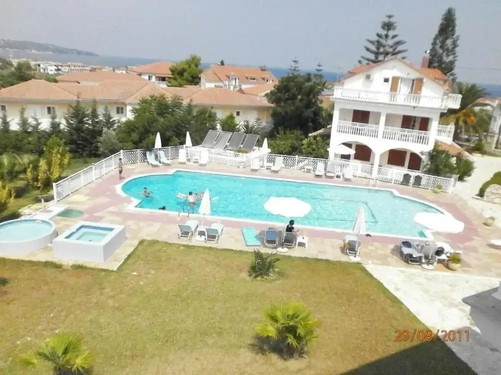 Elea Hotel Apartments and Villas