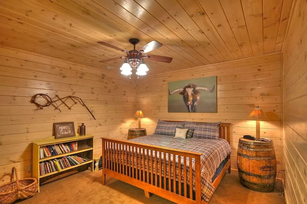 Aska Adventure Lodge by Escape to Blue Ridge