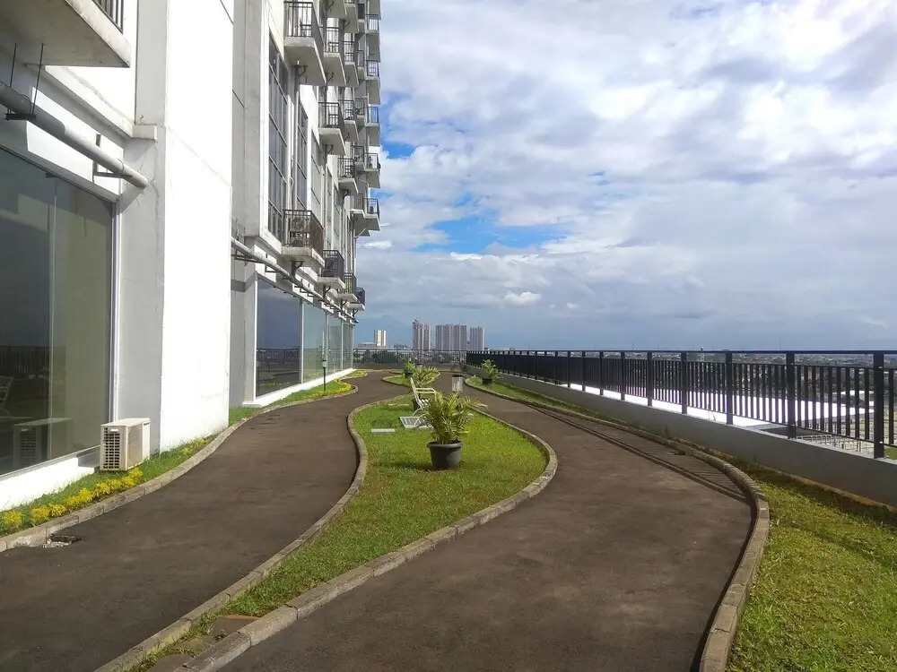 Good Deal And Homey Studio At Park View Condominium