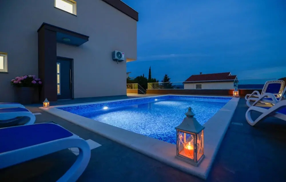 Luxurious Home In Maslenica