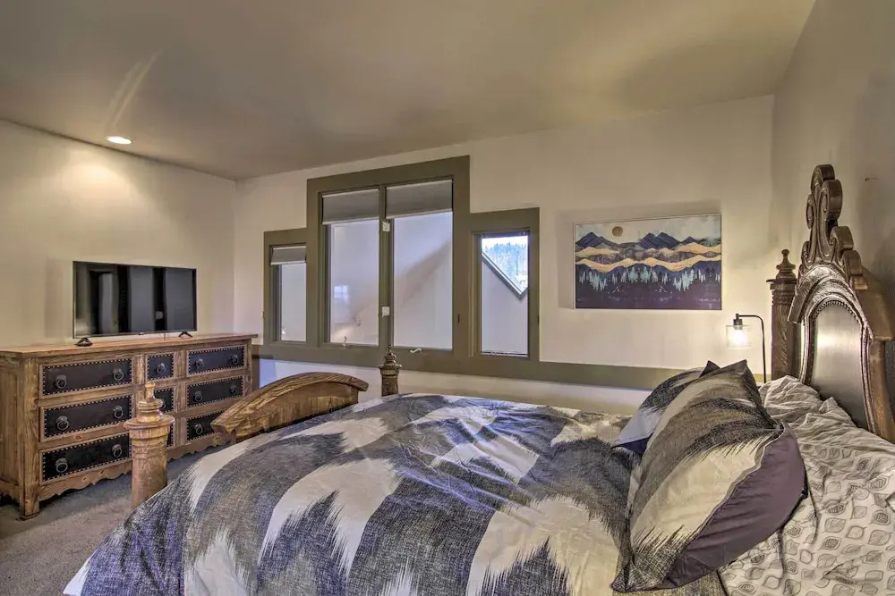 Steps to Moonlight Basin: Scenic Mtn Retreat!