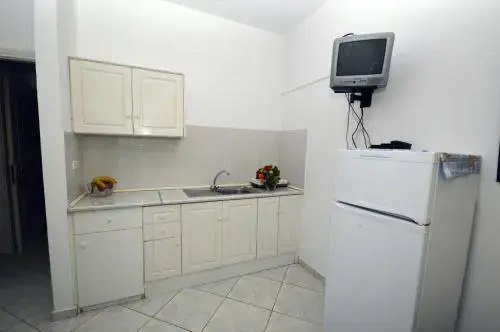 Yiannis Studios