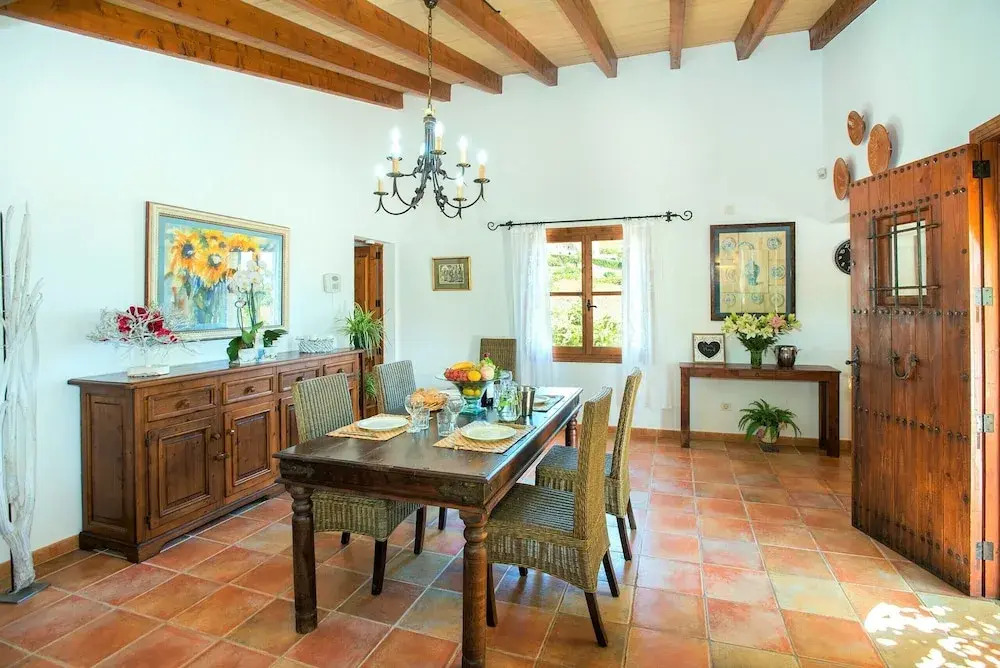 Owl Booking Villa Moya - Walking Distance to the Beach
