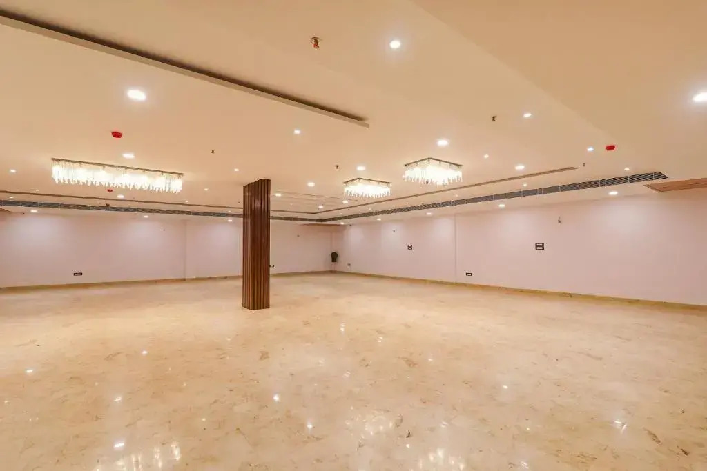 Townhouse The Nawab Hotel and Banquet