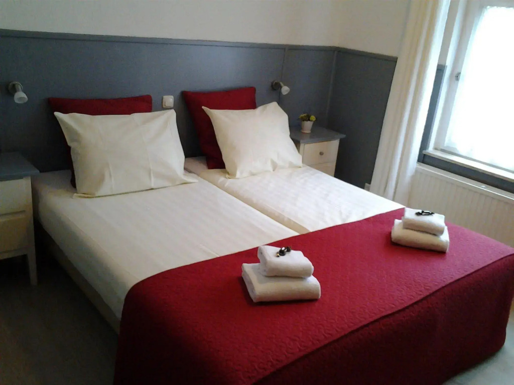 Hotel Dupuis