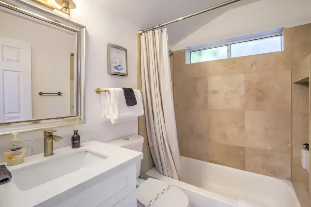 Greens A Luxury Las Vegas Pool Villa