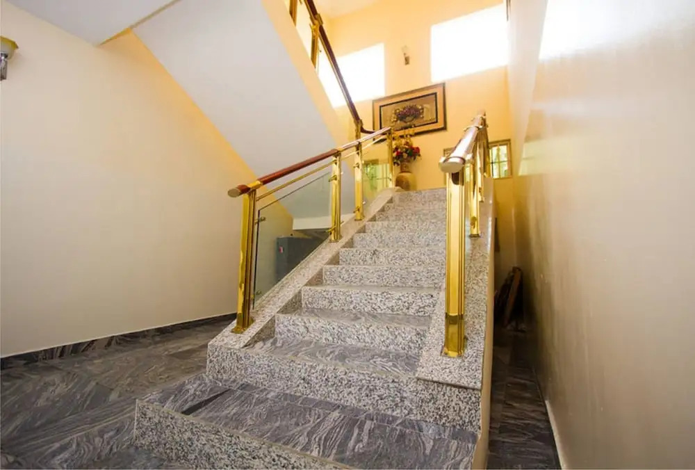 Babale Suites