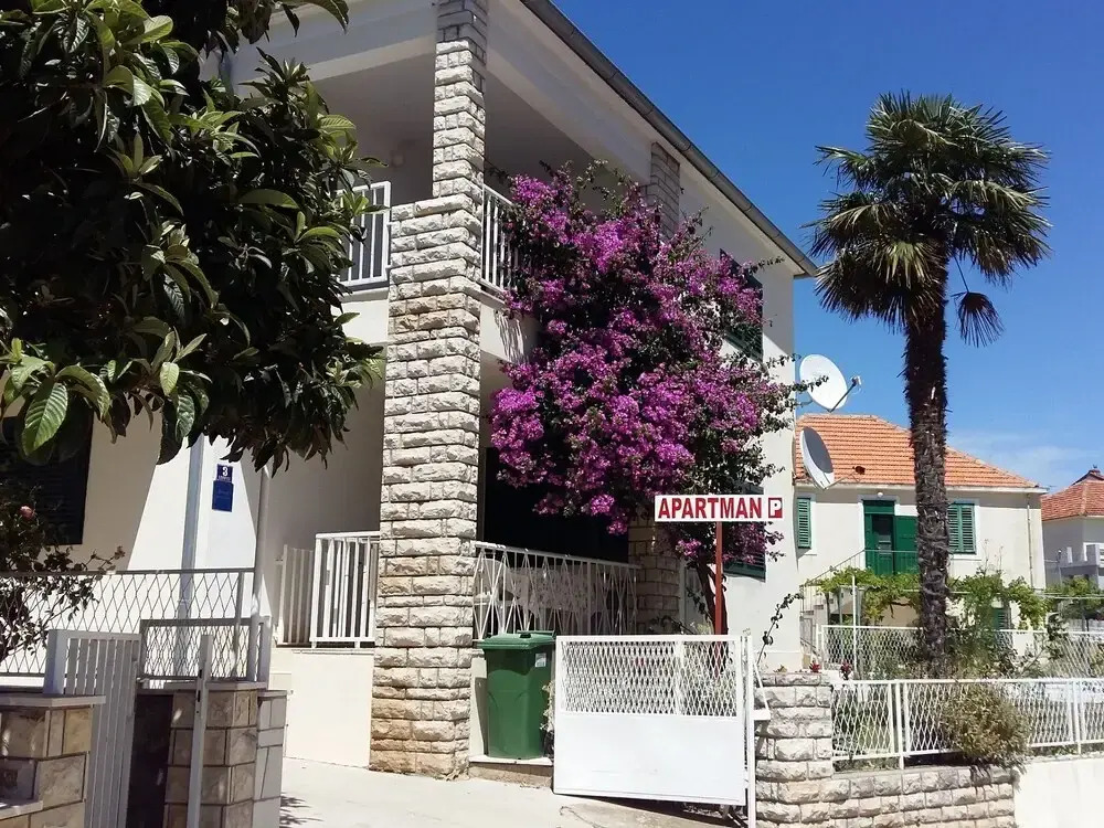 Mateo - 60m From sea - A2