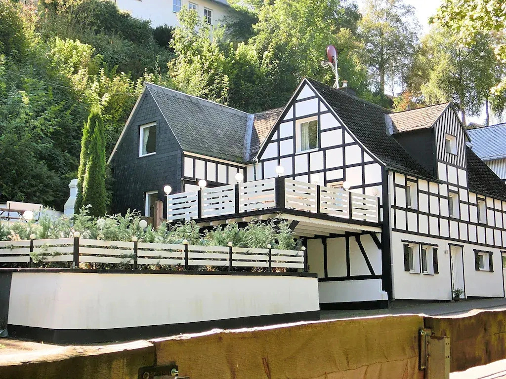 Apartment in Schmallenberg-oberkirchen With Terrace