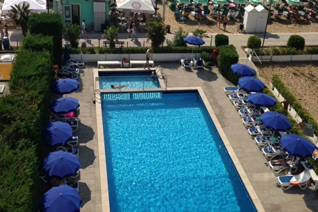 Hotel Heron