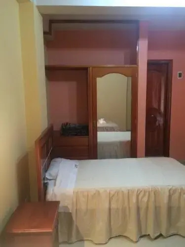 Hostal Tropical Inn