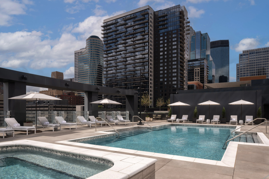 Отель Four Seasons Minneapolis