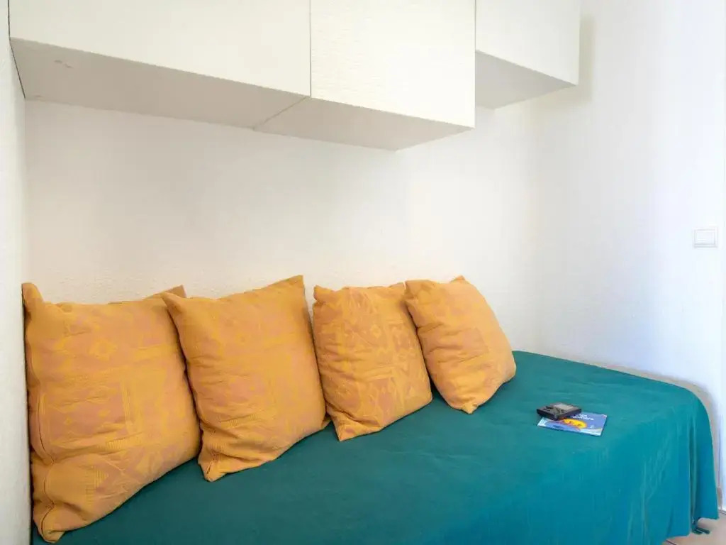 Appartement Saint-Raphaël, 1 pièce, 3 personnes - FR-1-466A-37