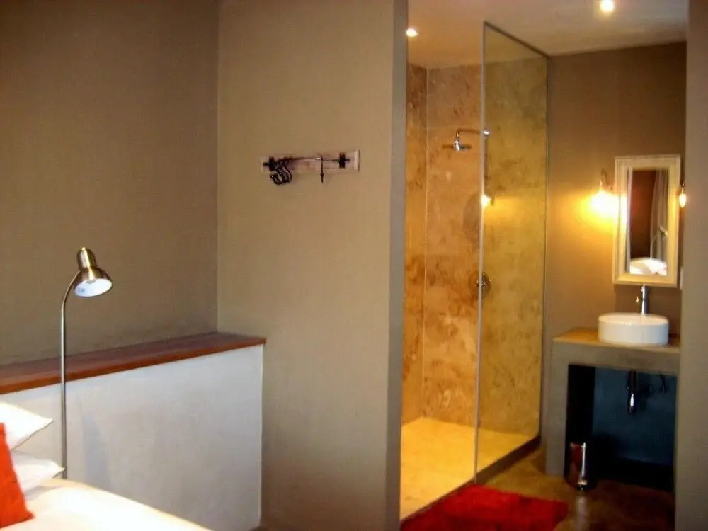 The Village Courtyard Suites