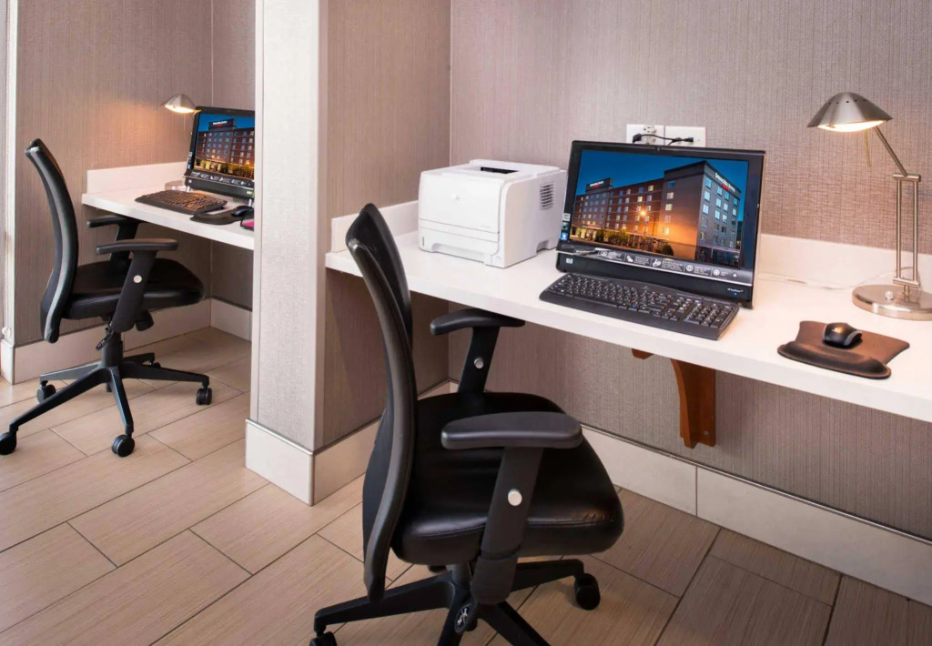 SpringHill Suites Pittsburgh Southside Works